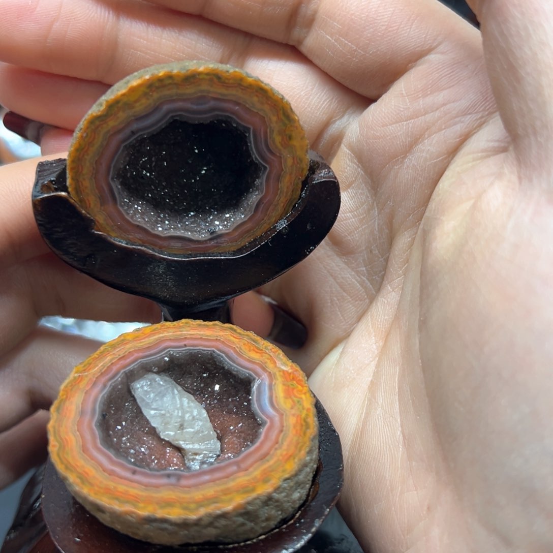 玛瑙/玉髓摆件未镶嵌亮*晶