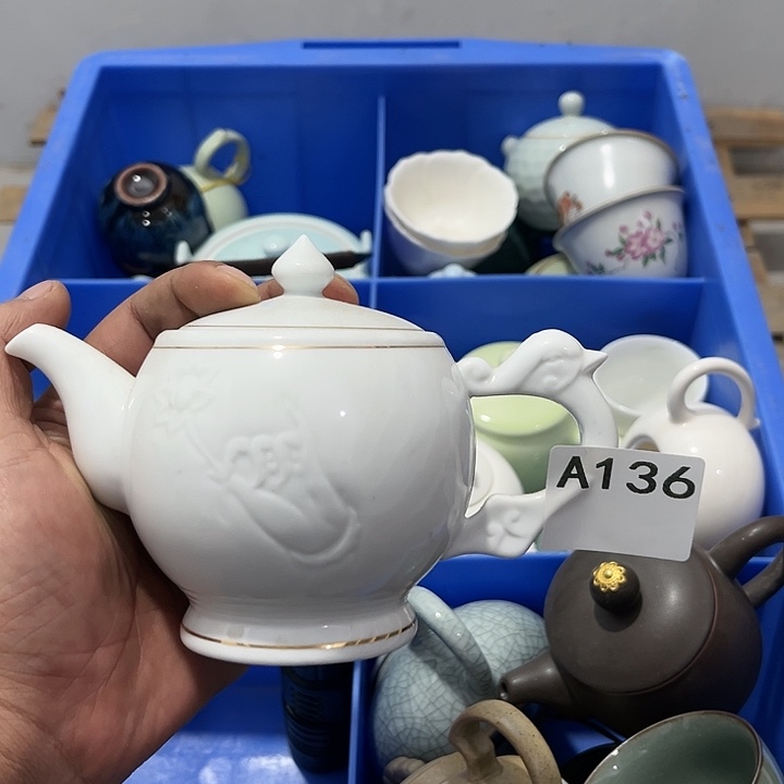 茶具默认微瑕瓷器、茶具、壶、摆件，介意勿拍 