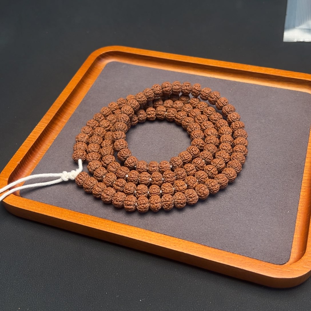 L***夫吊坠金刚菩提老树