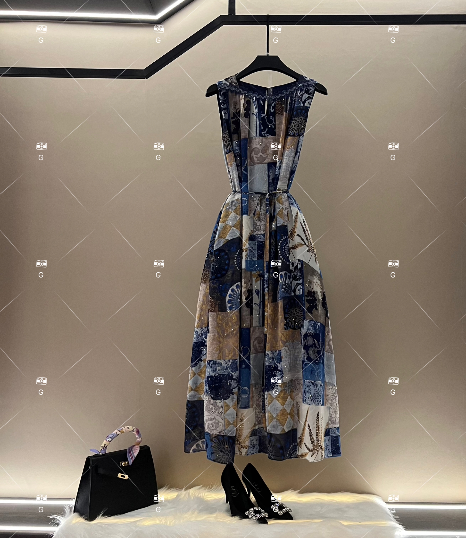 【祖】夏季新款复古时尚百搭印花无袖连衣裙 H-809