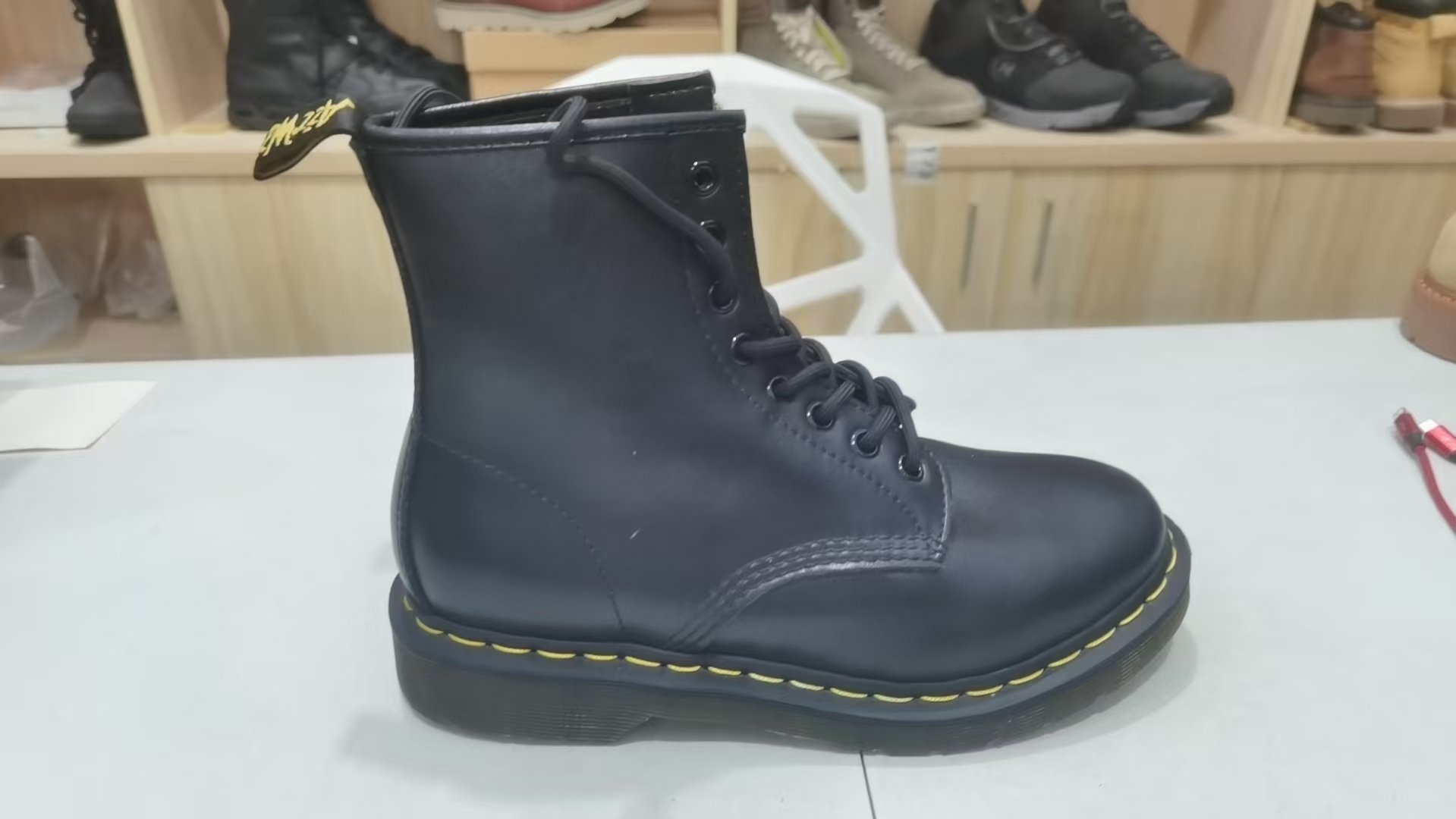 马丁靴女款头层牛皮固特异做工时尚百搭潮鞋3536373839码皮鞋码