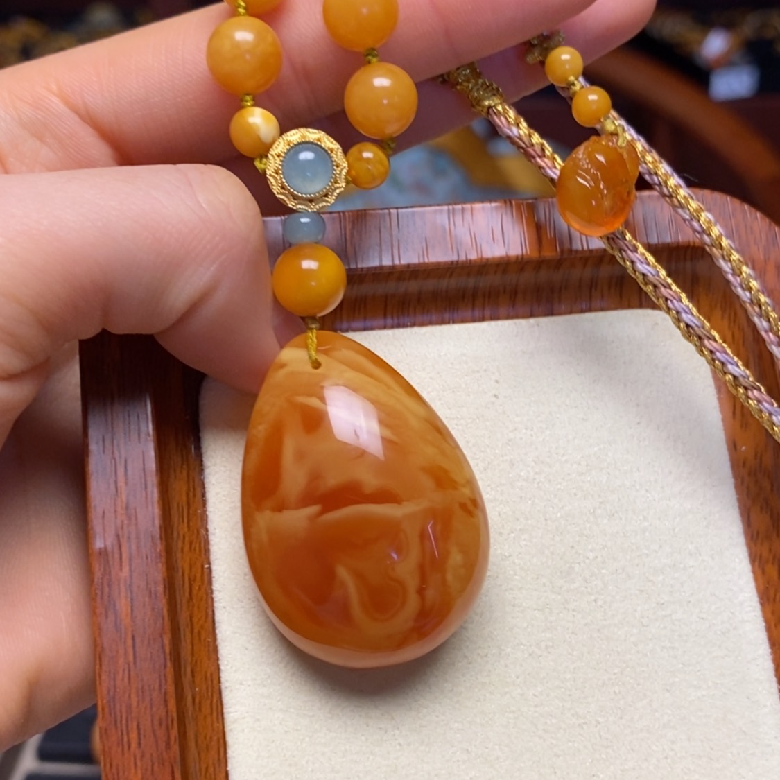 【闪购商品】蜜蜡颈饰未镶嵌项链