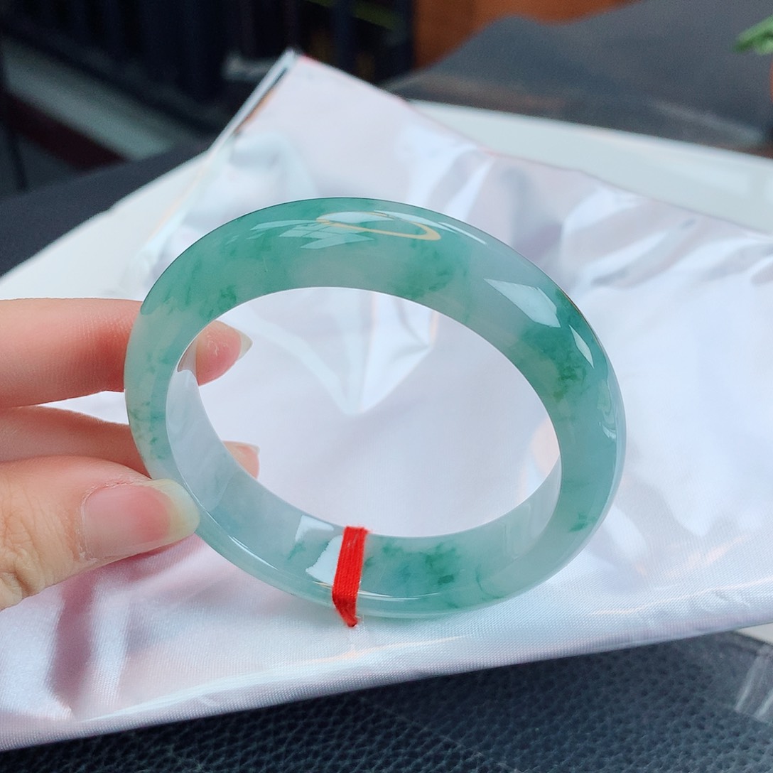 翡翠手镯未镶嵌缅甸天然翡翠a货