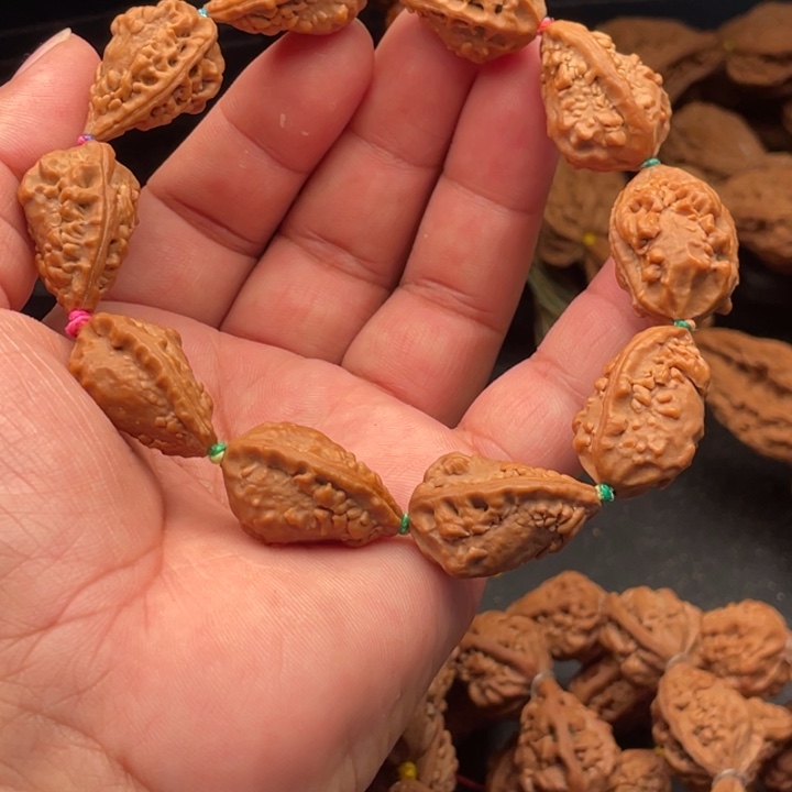 文玩核桃吊坠@****?1麒麟角