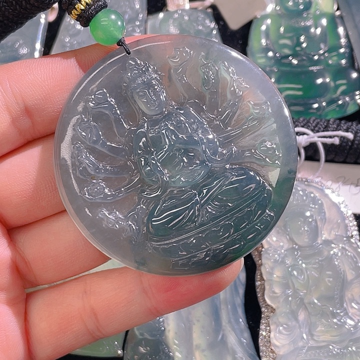 翡翠颈饰未镶嵌58，