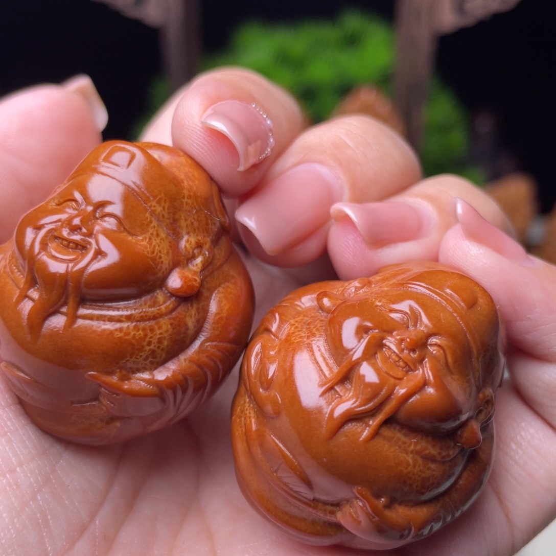 吊坠橄榄核财神手球