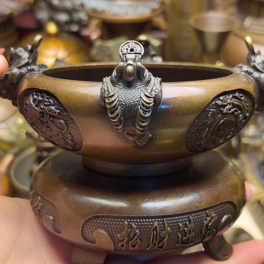 精美铜器点击下单