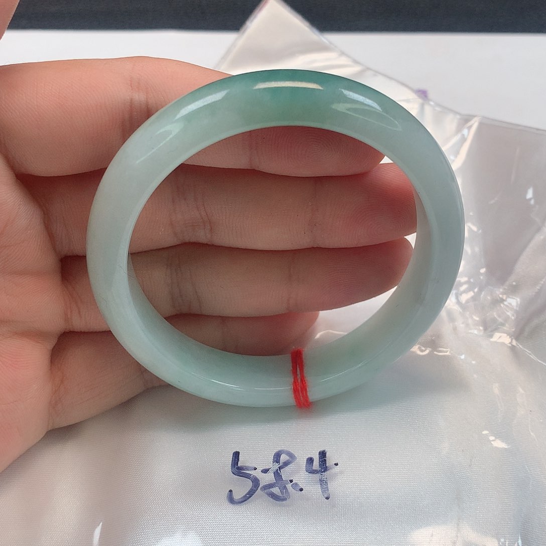 翡翠手镯未镶嵌331号