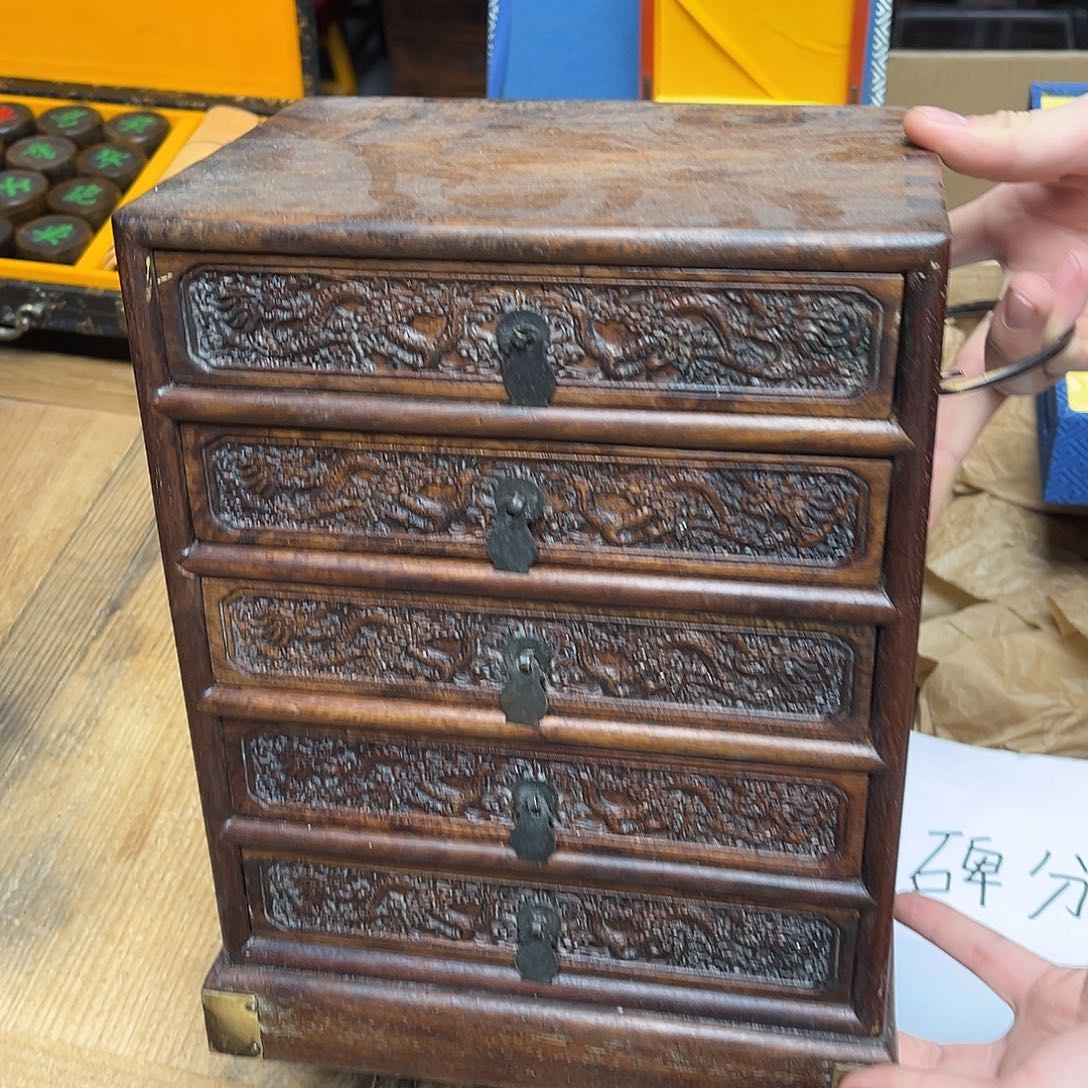 大叶紫檀（黑酸枝木类）