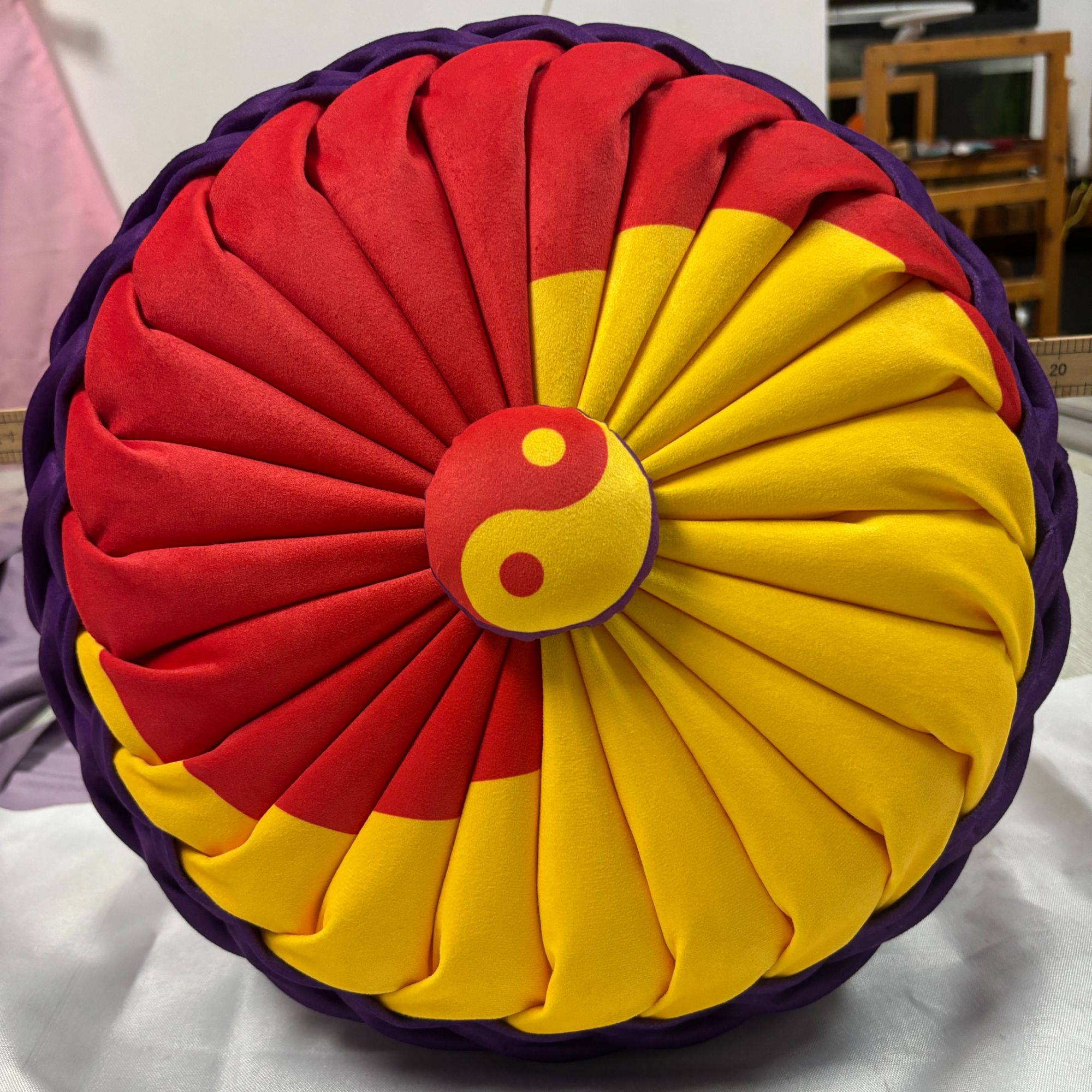 【绒布面料】6排线太极图定制款【纯手工抱枕材料包:已画线送扣子】