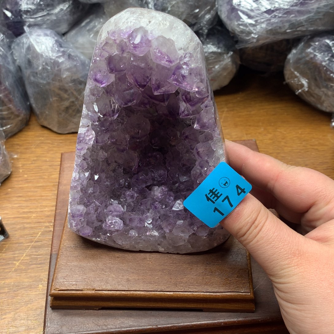 水晶大型摆件（非配饰）未镶嵌