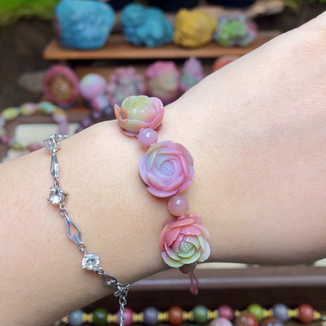 玛瑙/玉髓未镶嵌珠宝半成品盐源玛瑙牡丹花手绳