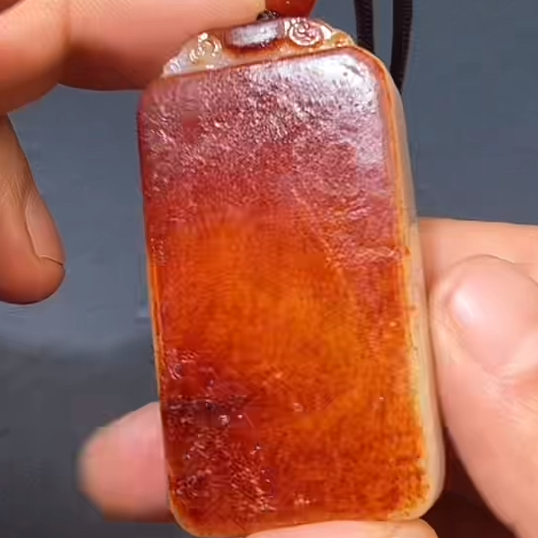 和田玉12.4 HX拍一发一