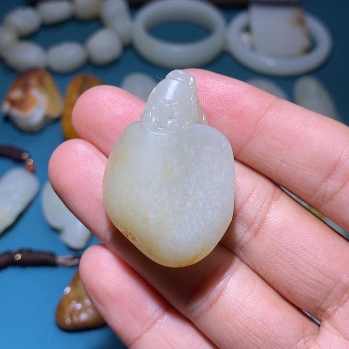 和田玉挂件未镶嵌