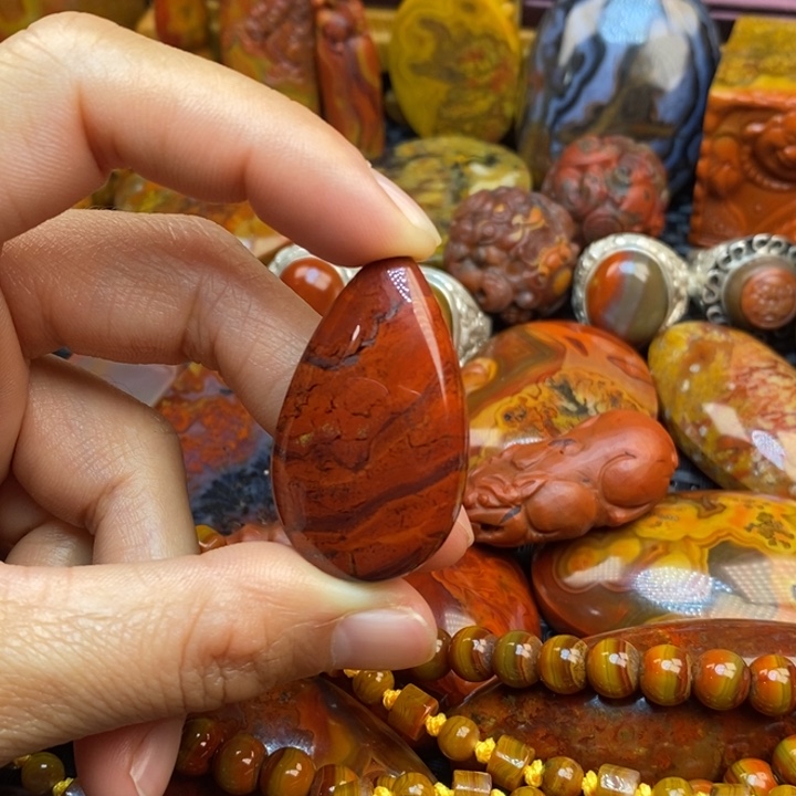 玛瑙/玉髓未镶嵌颈饰