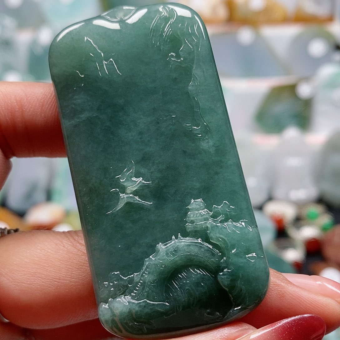 翡翠颈饰未镶嵌缅甸天然A货翡翠挂件