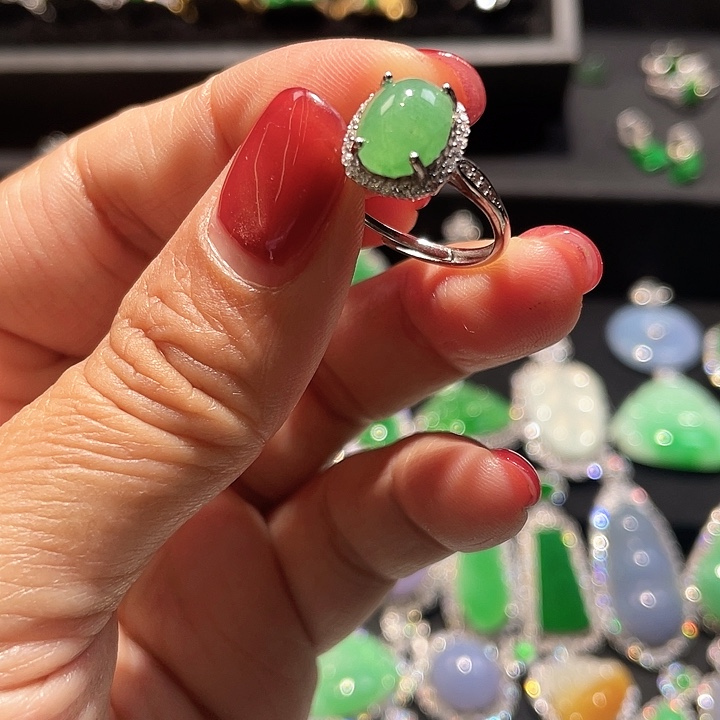 翡翠银S925镶嵌颈饰