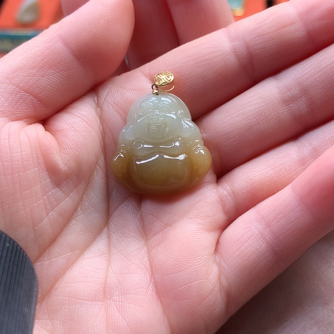 和田玉（糖玉）18K金镶嵌颈饰