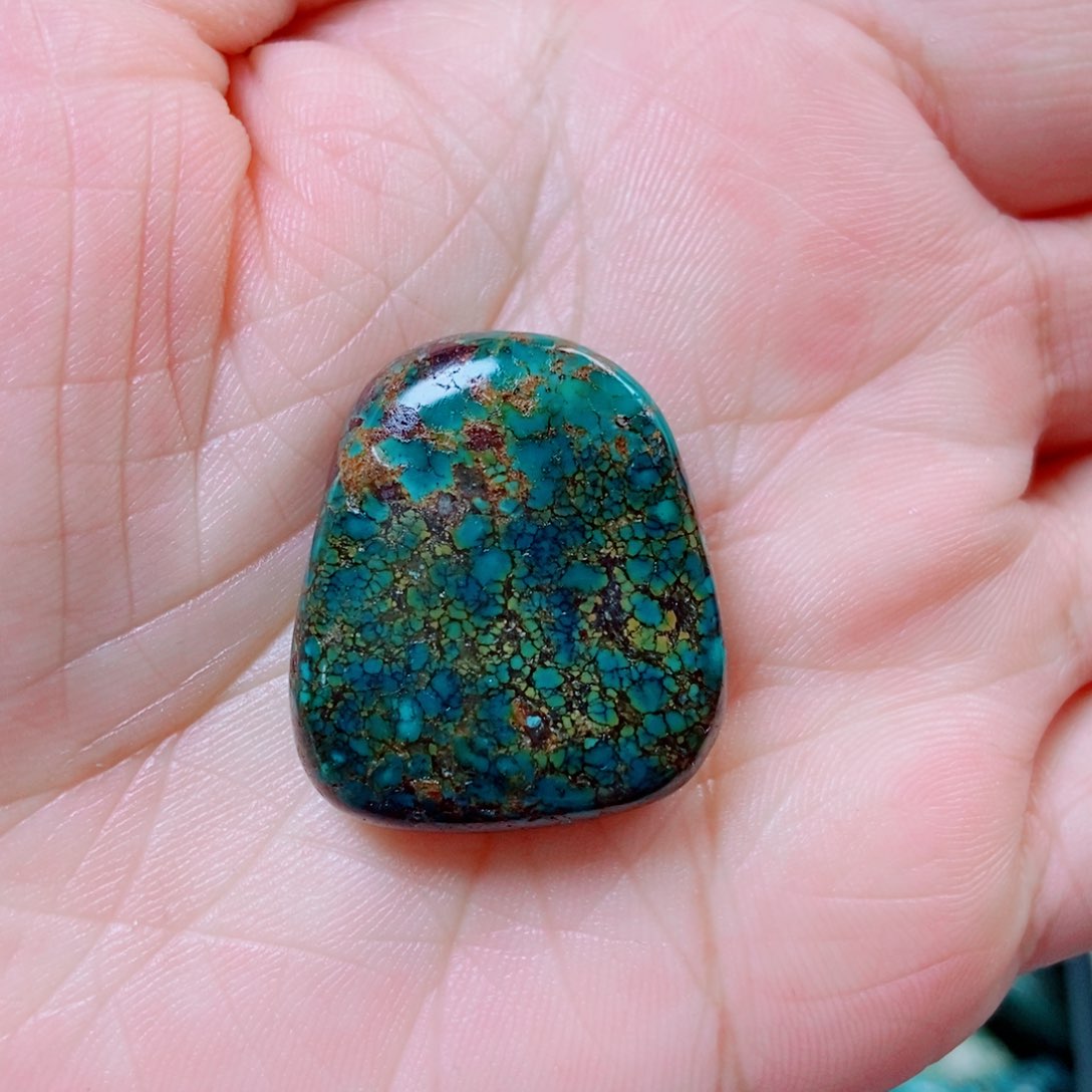 绿松石挂件未镶嵌绿松石