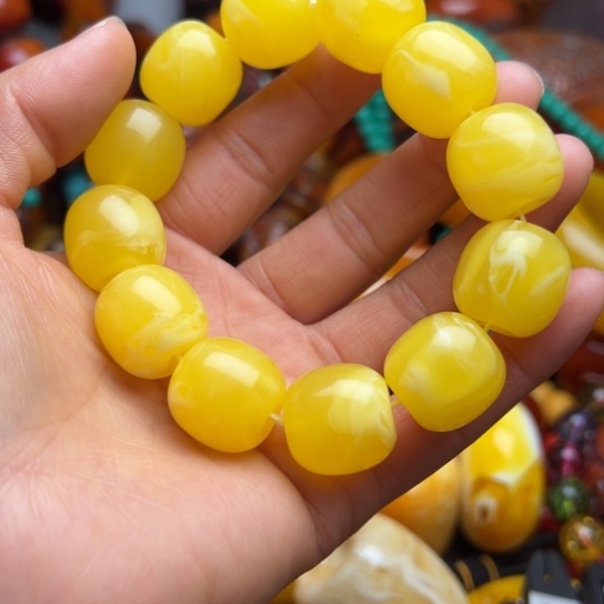 琥珀（花珀）手串未镶嵌蜜蜡