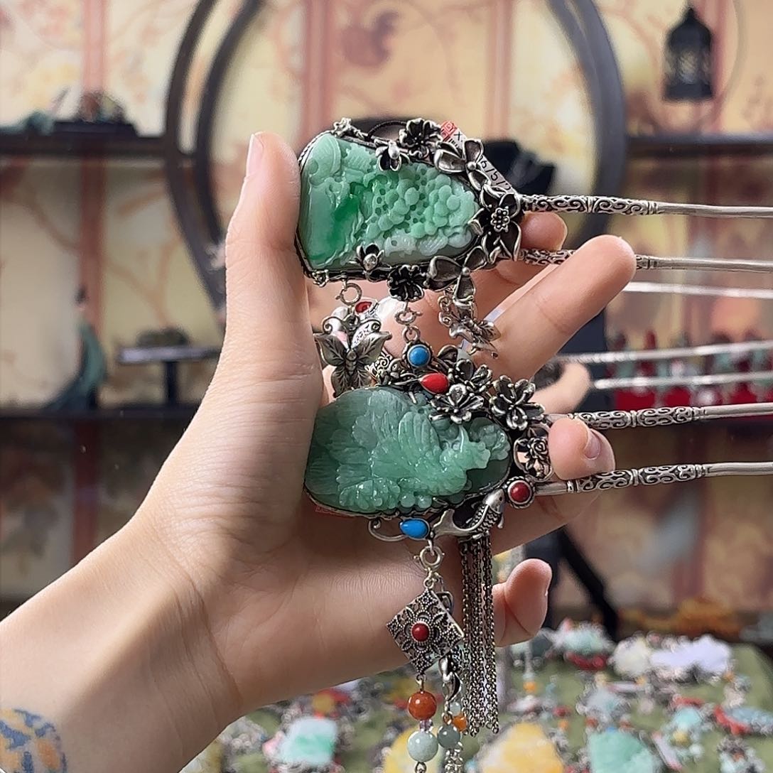 翡翠颈饰银S925镶嵌1*3翡翠