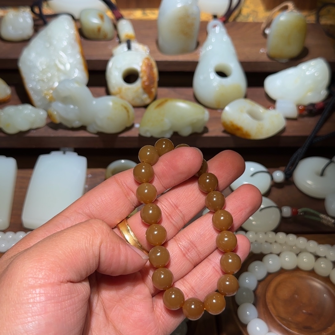 护***航和田玉未镶嵌手链