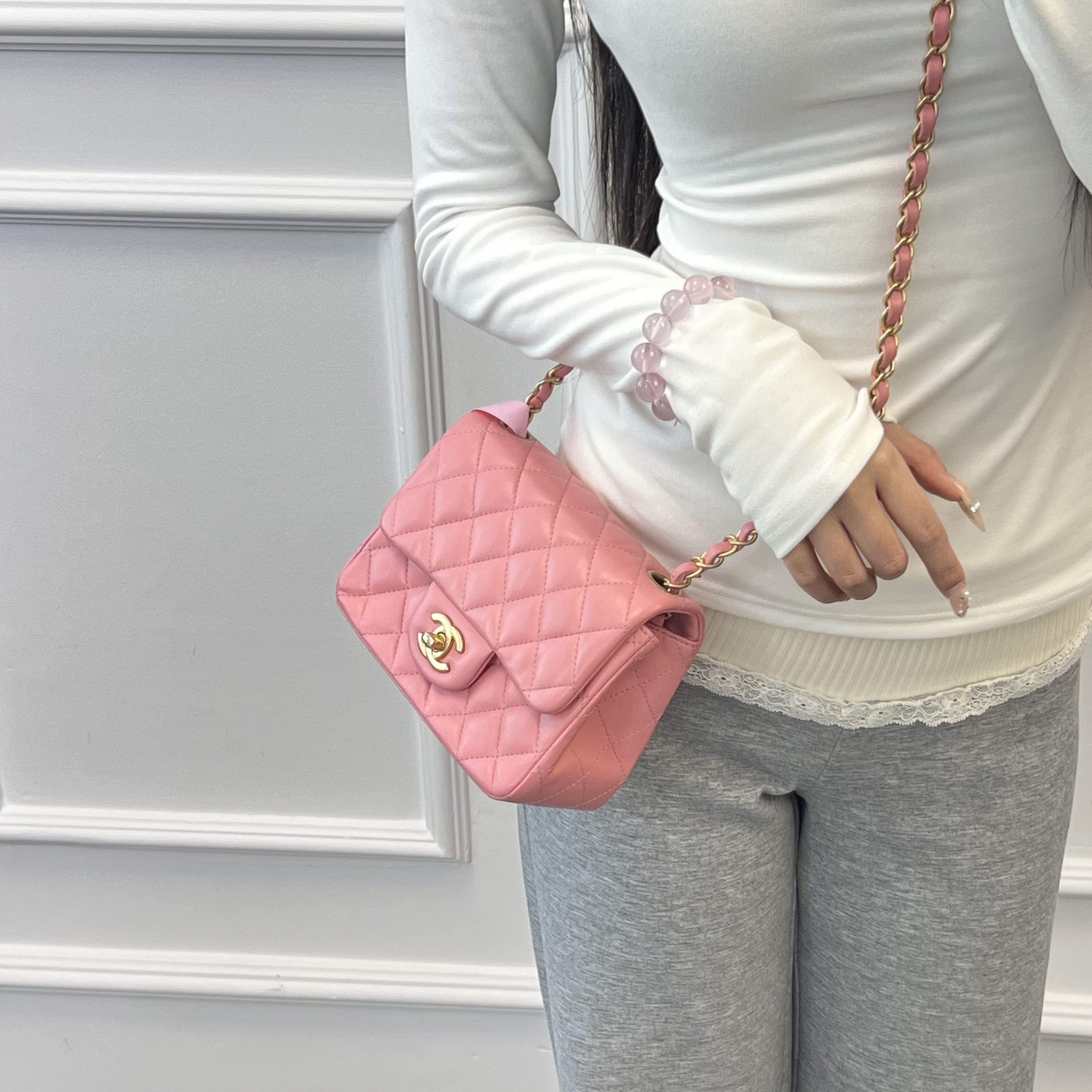 99新 Chanel/香奈儿 CLASSIC FLAP 方胖子 金球 粉色 羊皮 mini