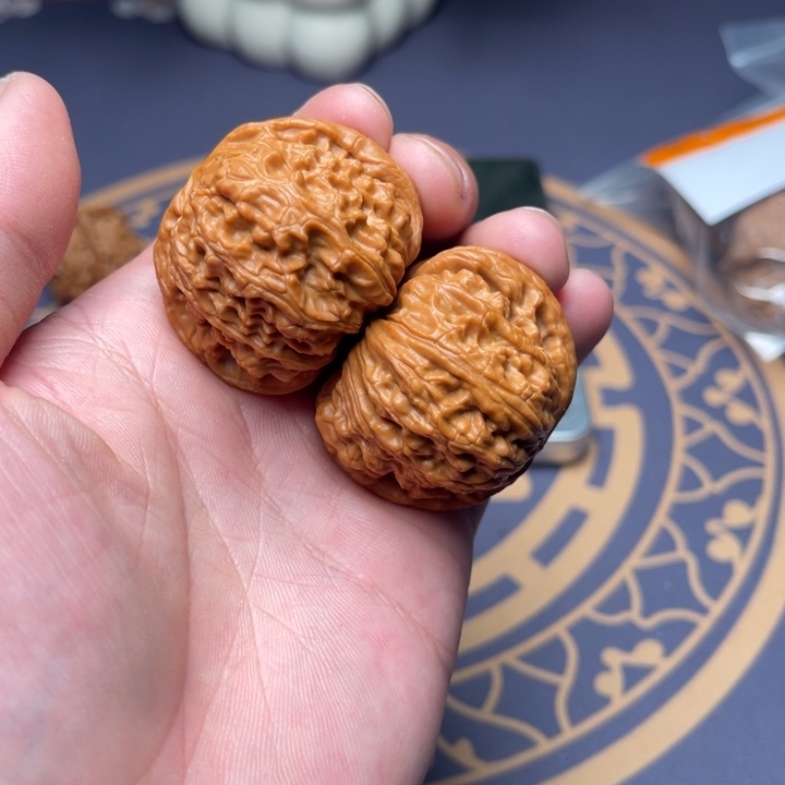 文玩核桃把件41白狮子