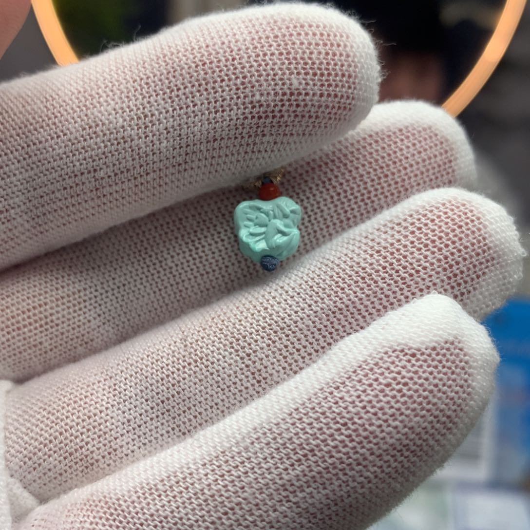 绿松石挂件未镶嵌