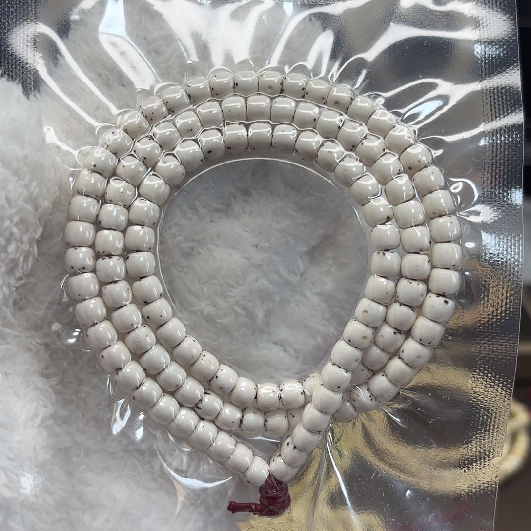 星月菩提吊坠高品质同枝原白6*5正月数星