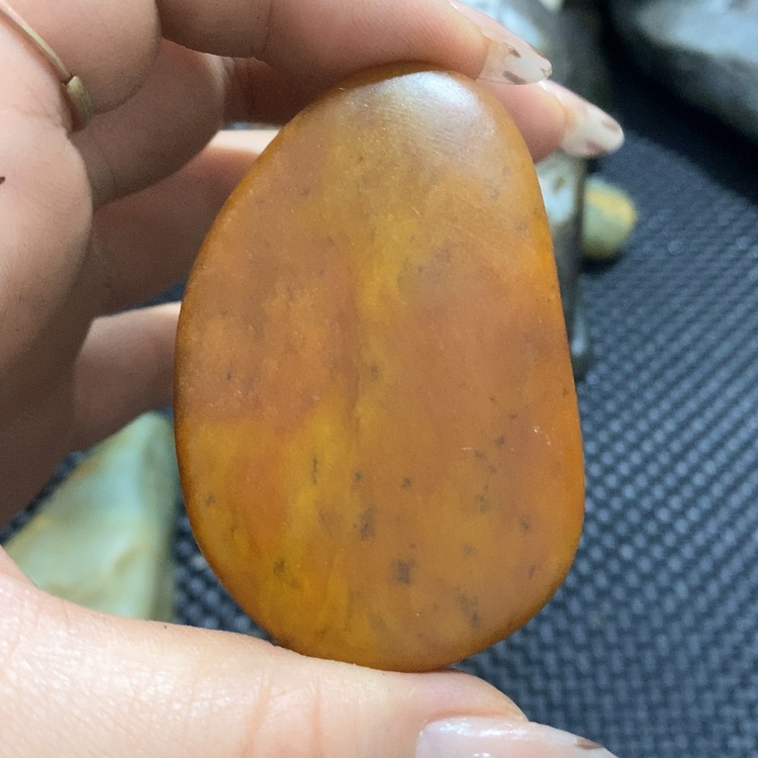 未镶嵌和田玉（糖玉）挂件