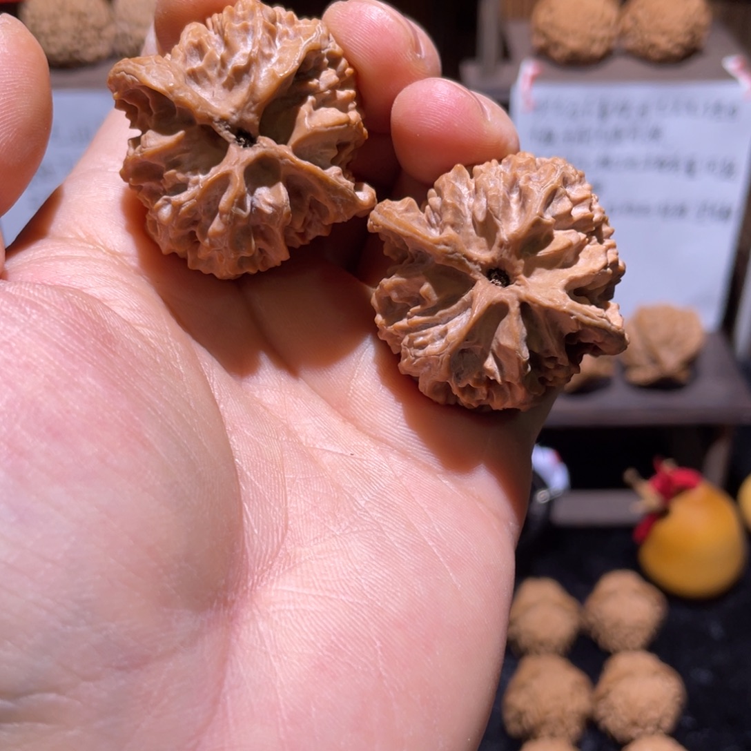 吊坠文玩核桃40原桩苹果