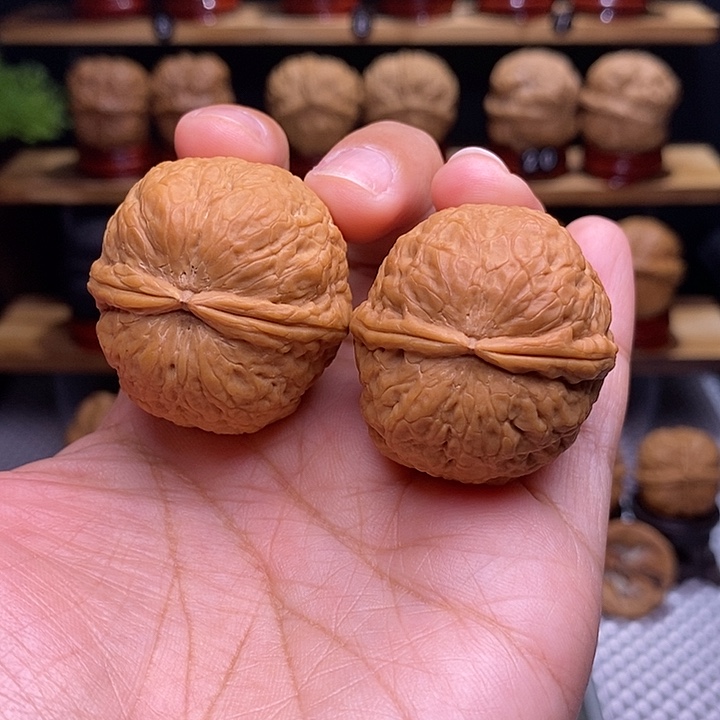 文玩核桃吊坠蛇皮球2