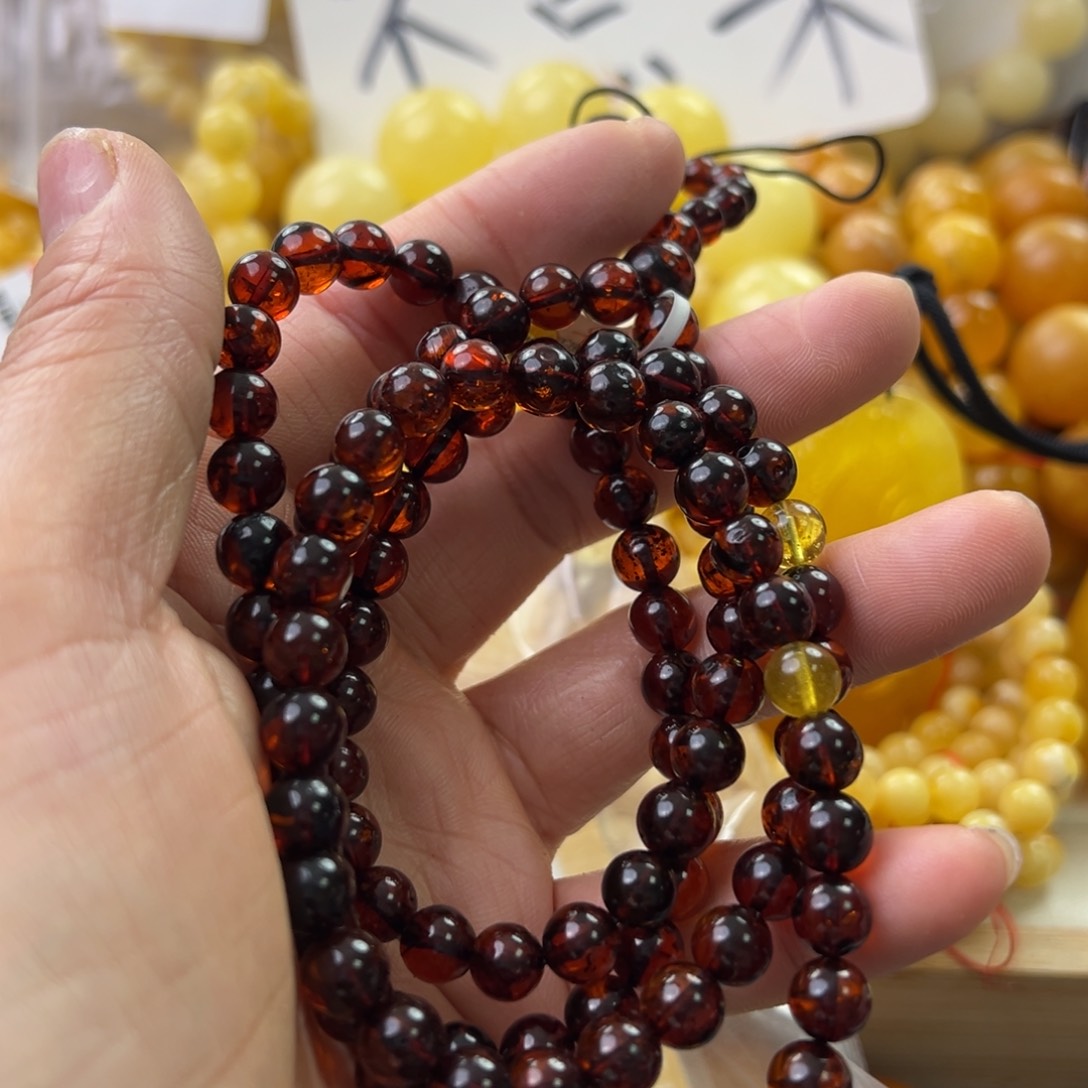 琥珀珠宝奇石未镶嵌