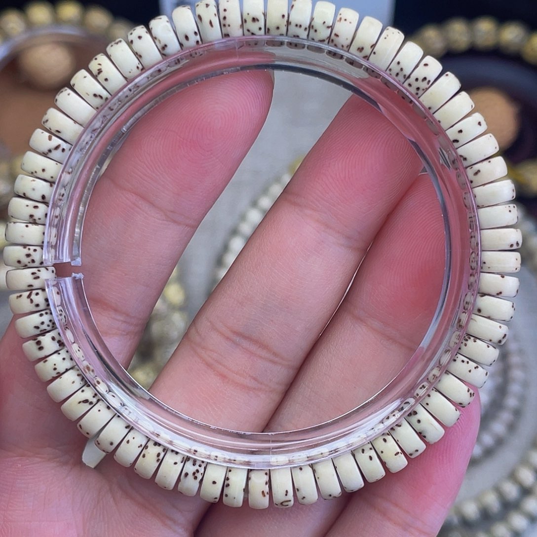 星月菩提吊坠7x3原生态药片