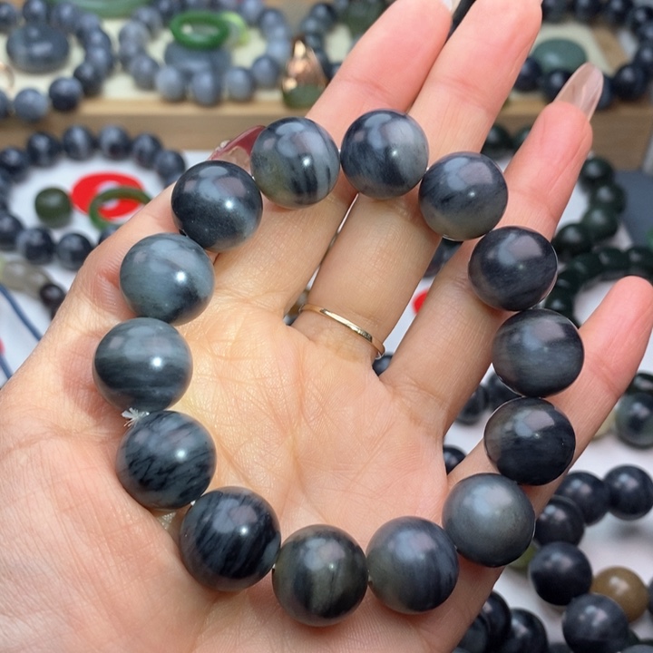 和田玉手串未镶嵌