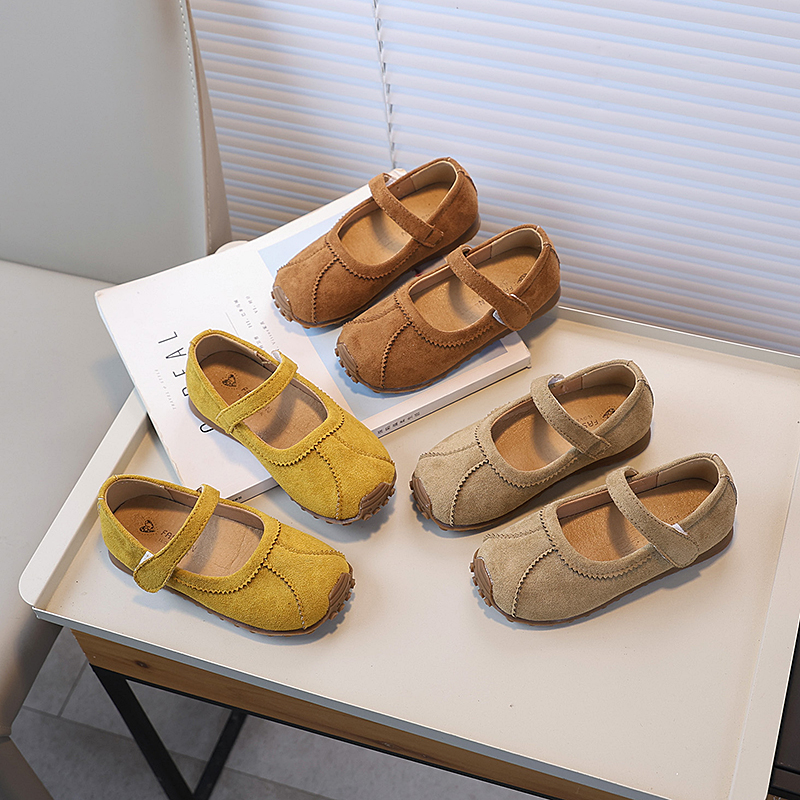 女童玛丽珍浅口鞋2025春季新款复古儿童软底宝宝鞋魔术贴单鞋