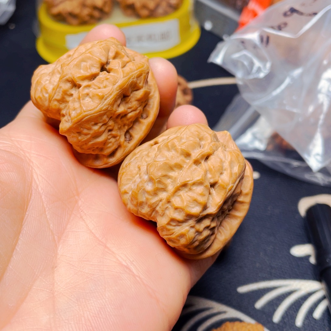 吊坠文玩核桃蛤蟆一对