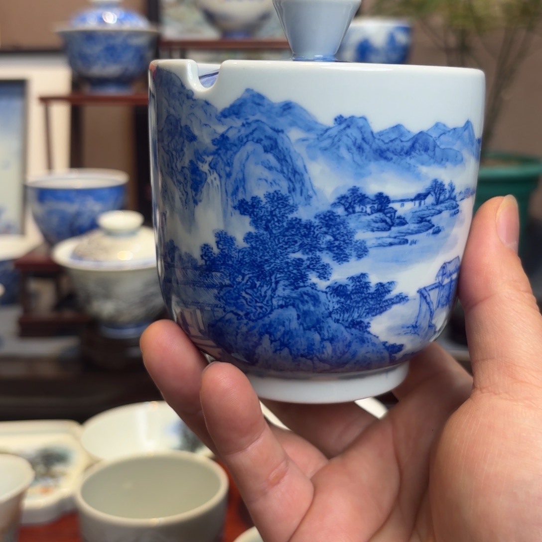 青花山水手工手绘