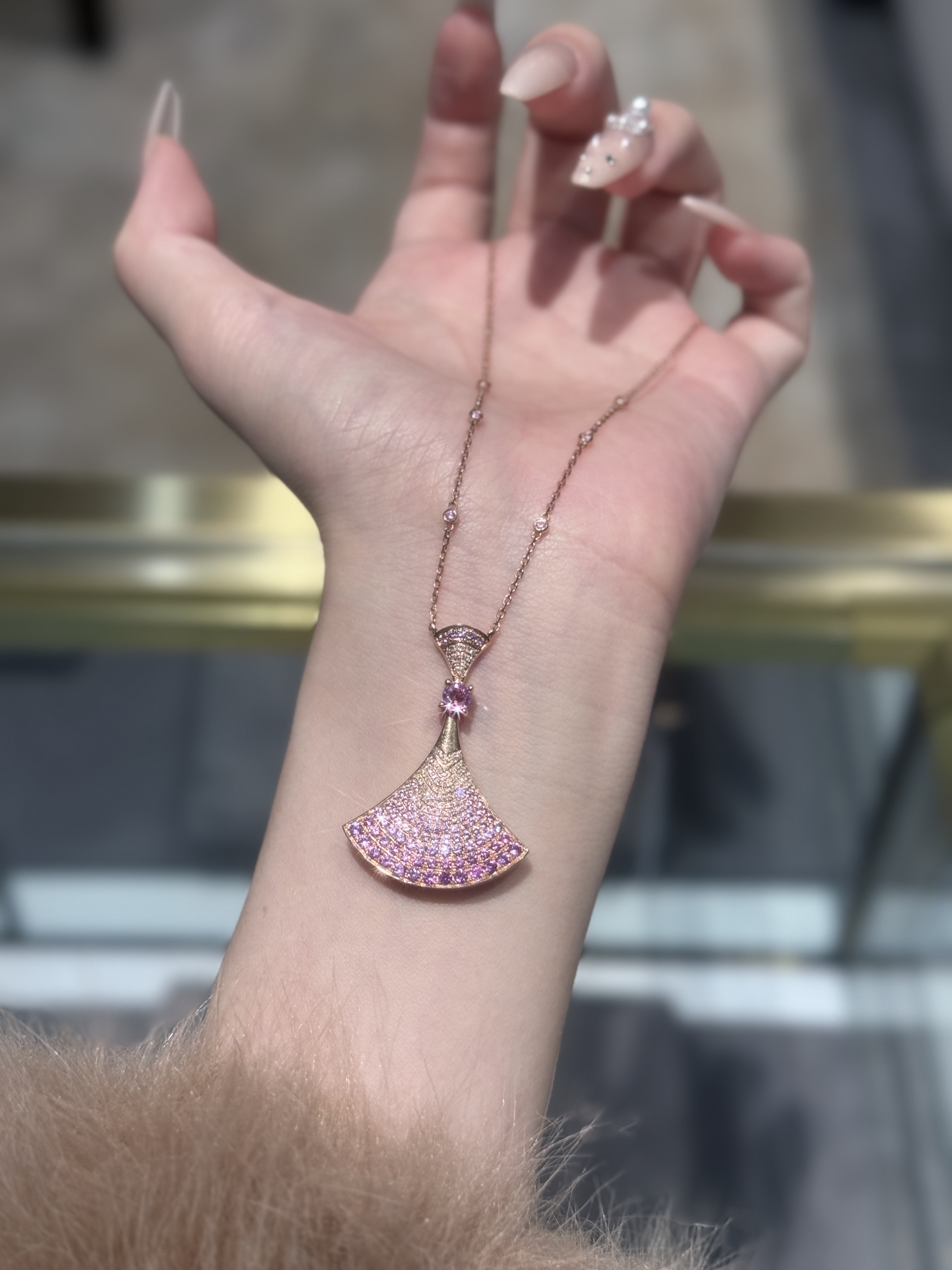 【千盟珠宝】 0131 18k 彩宝大裙子项链 ZSXL