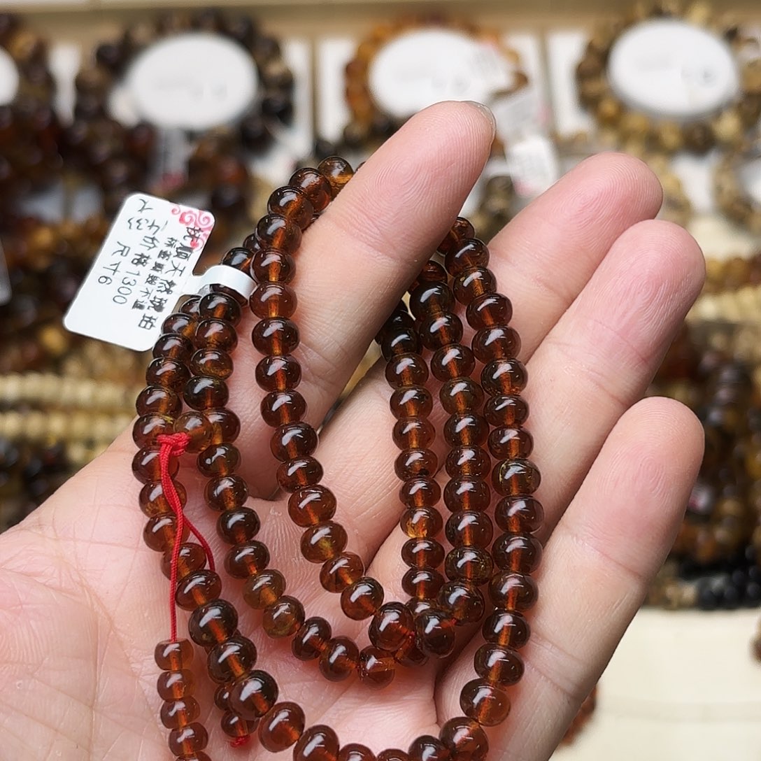 琥珀未镶嵌裸石六91182