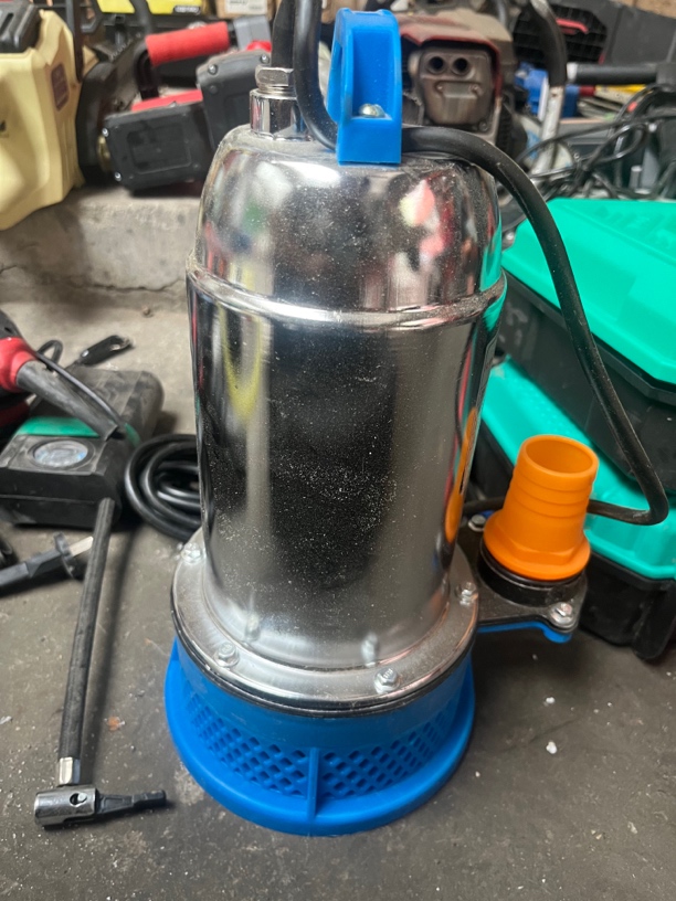 抽水泵可插电瓶车用（插电）