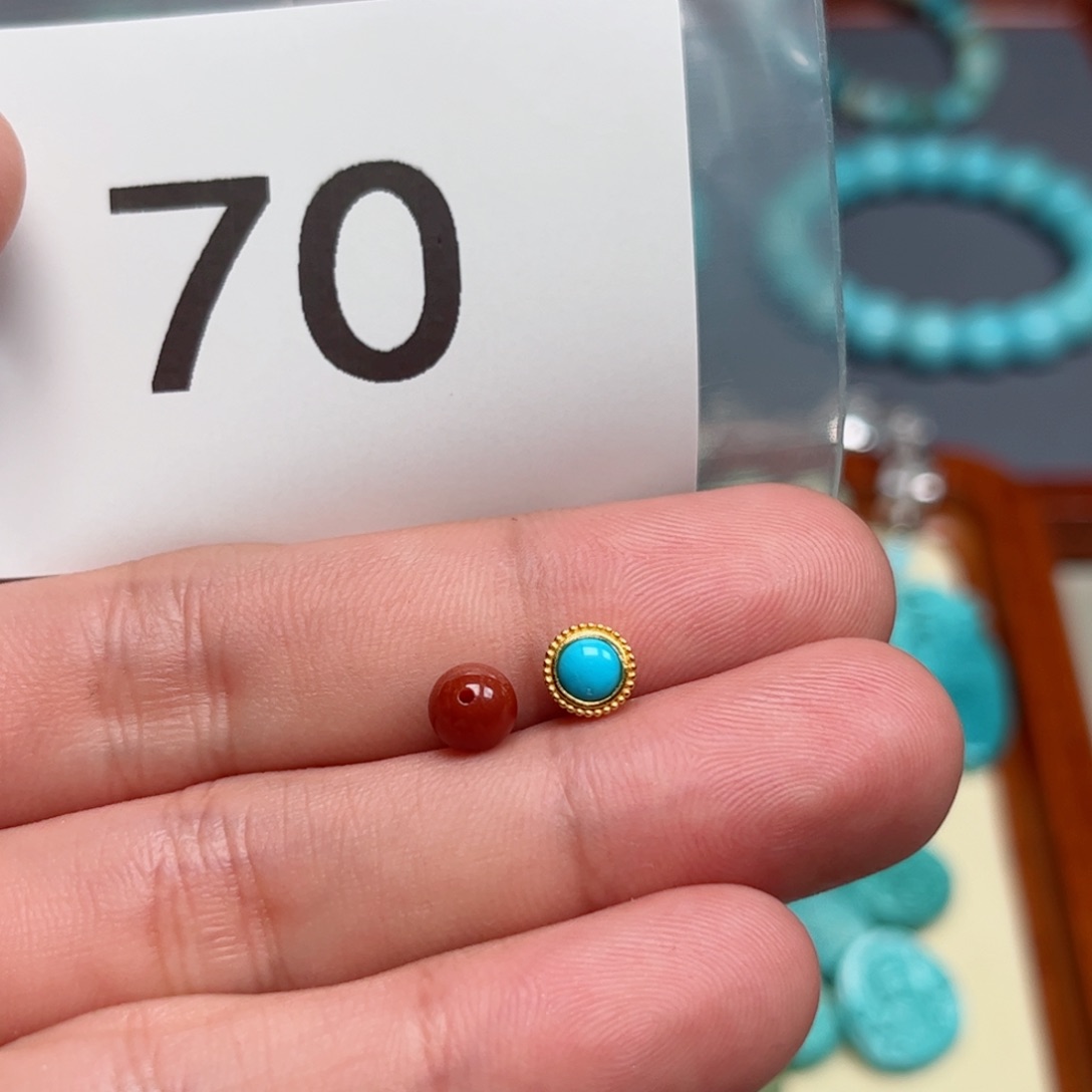 南红玛瑙未镶嵌珠宝奇石