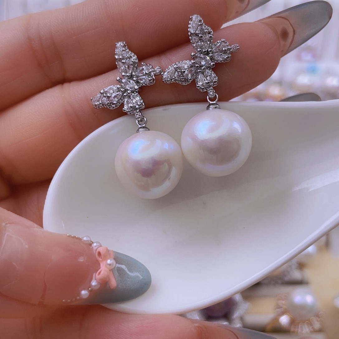 淡水珍珠耳饰未镶嵌