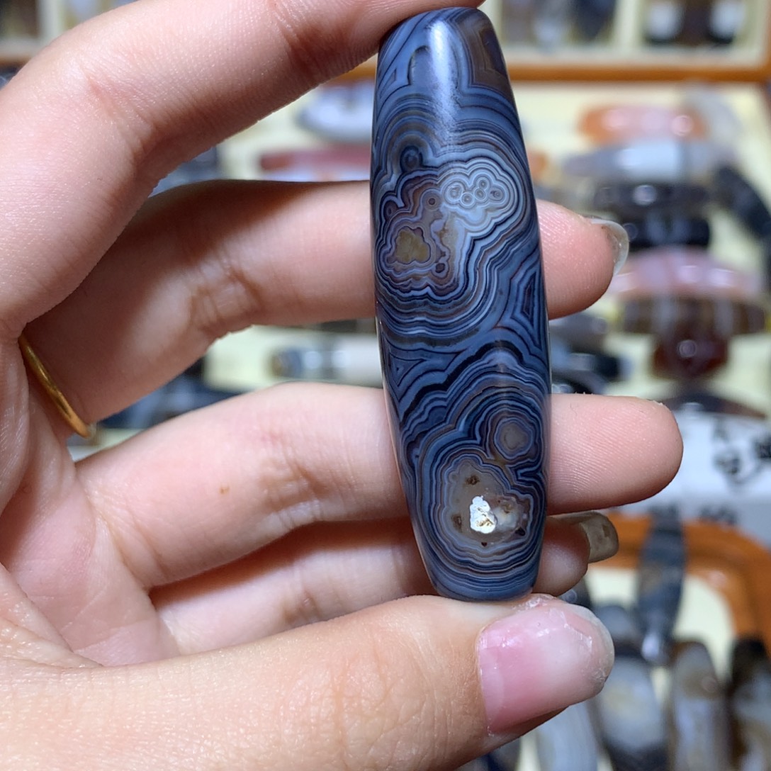 沐***）玛瑙/玉髓未镶嵌颈饰