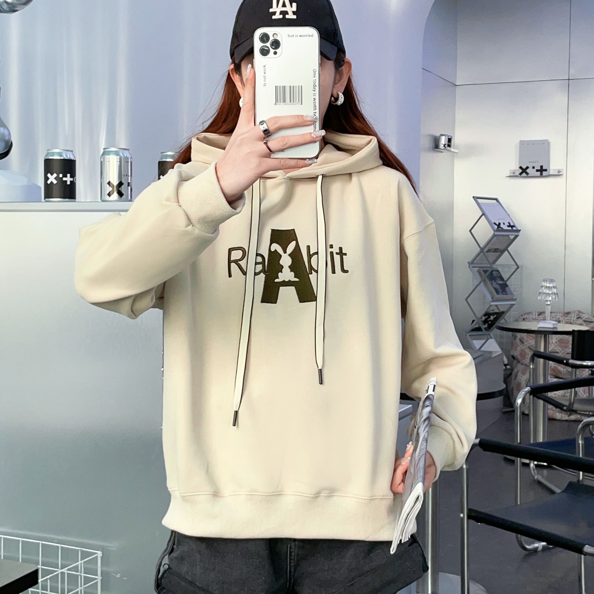 秋季新款重工立体字母刺绣连帽卫衣镂空兔宽松休闲时尚百搭女上衣