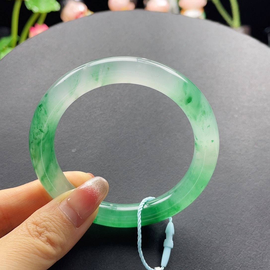 石英质玉手镯未镶嵌54-55佳