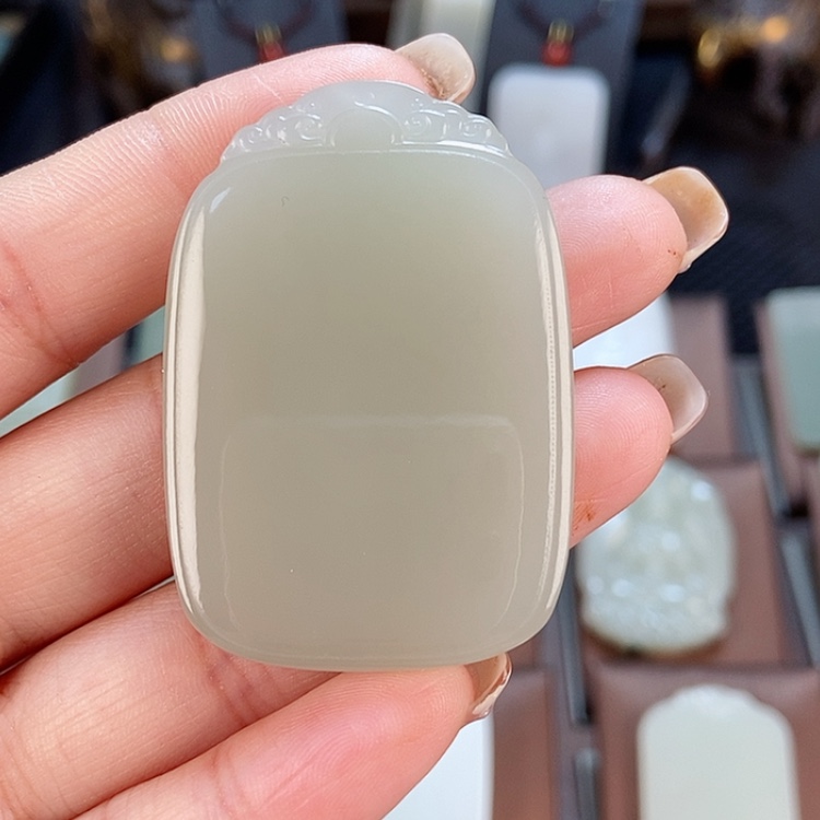 【闪购商品】和田玉颈饰未镶嵌