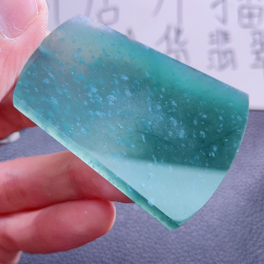 翡翠颈饰未镶嵌999999999