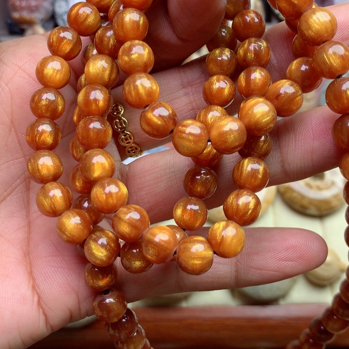 硅化珊瑚（珊瑚玉）颈饰未镶嵌